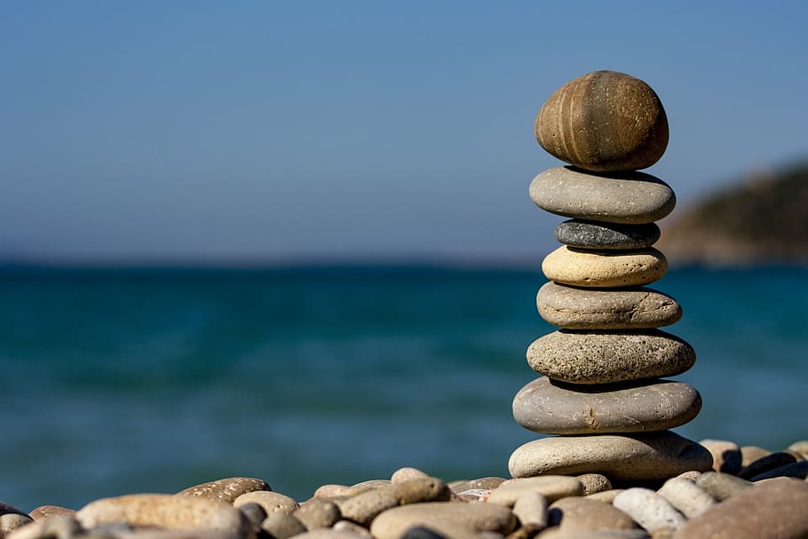 stack of stones near body of water, sassi, sea, macro, colors