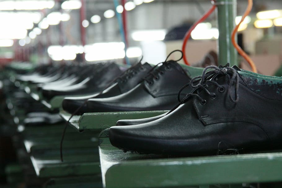 black leather shoes, new, shoe factory, men's shoes, near mint