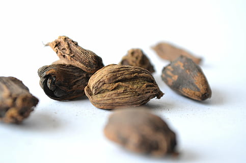 brown nuts, nutmeg, spice, seeds, food, ingredient, aromatic HD wallpaper