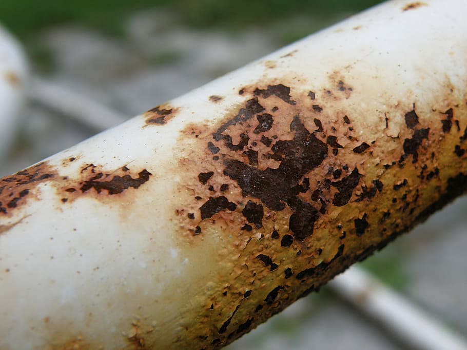 rust, rusting, iron, metal, close-up, focus on foreground, day HD wallpaper