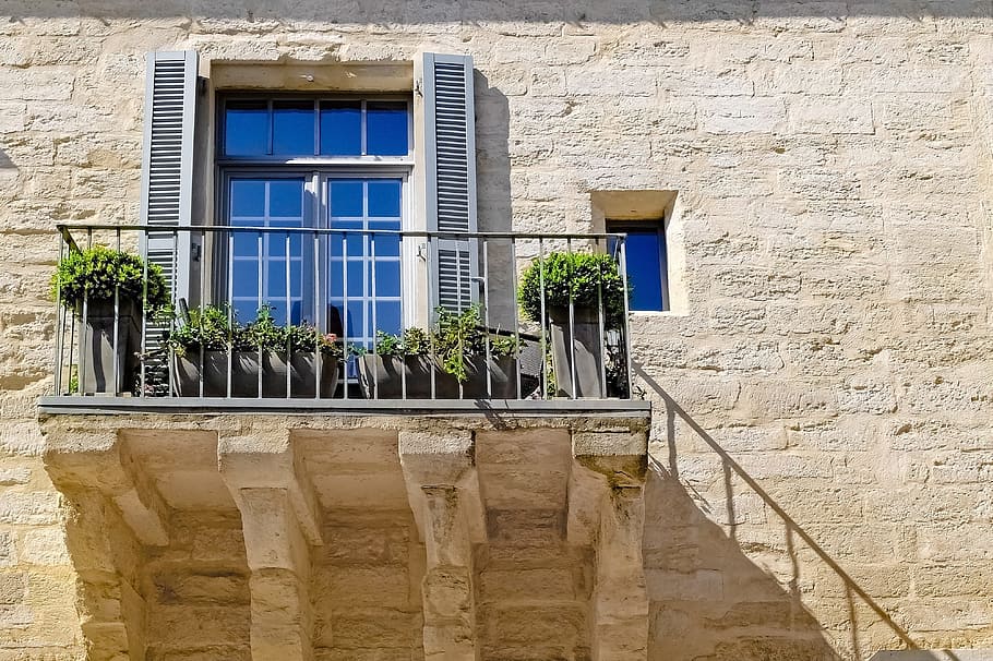 photography of beige concrete building, home, house, stone HD wallpaper