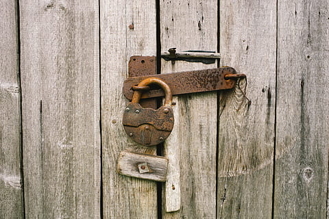 lock padlock on gray door, locker, old, rusty, weathered, metal HD wallpaper