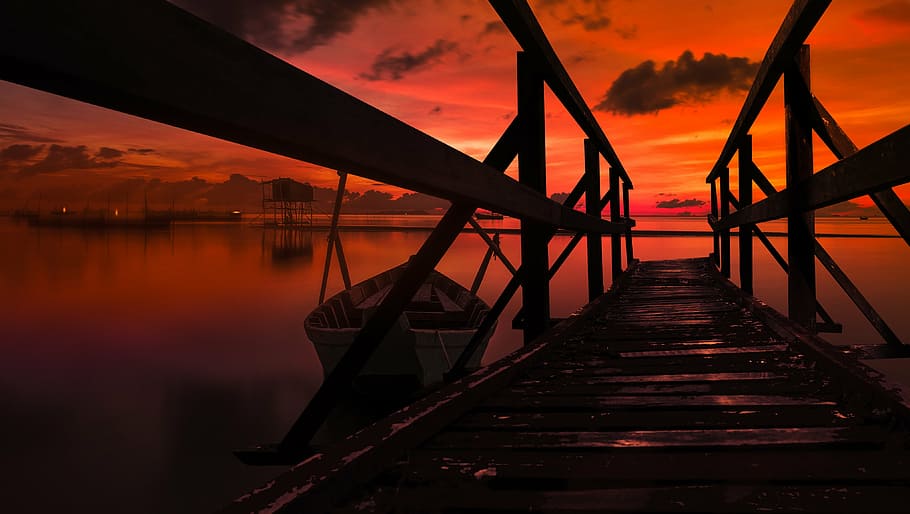 twilight hour on dock under cloudy sky, landscape, sunset, nature, HD wallpaper