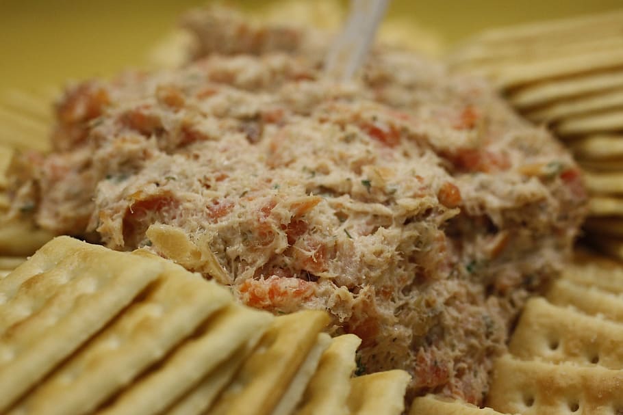 crackers, appetizer, dip, food, snack, cheese, spread, gourmet HD wallpaper