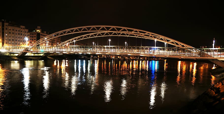 river, water, night, dark, light, bridge, modern, architecture HD wallpaper