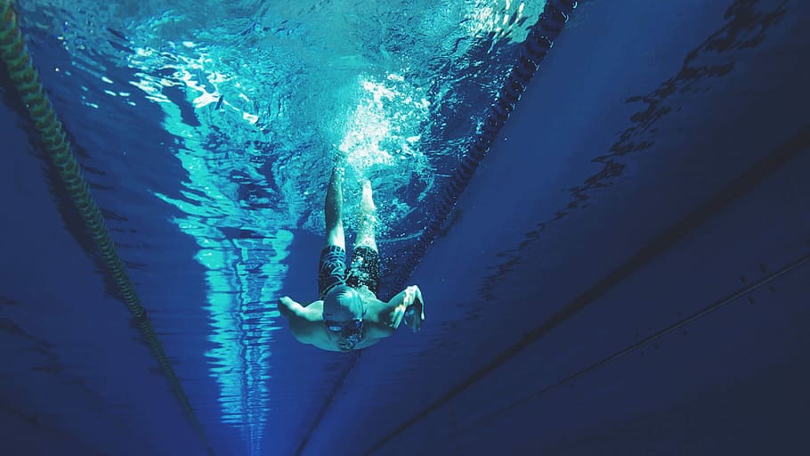 man swimming in swimming pool, person wearing swimming cap diving on pool, HD wallpaper