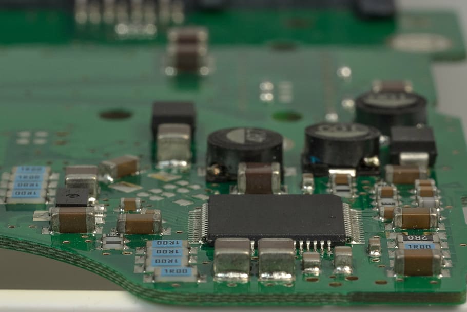 close-up photography of green circuit board, computer, computer motherboard