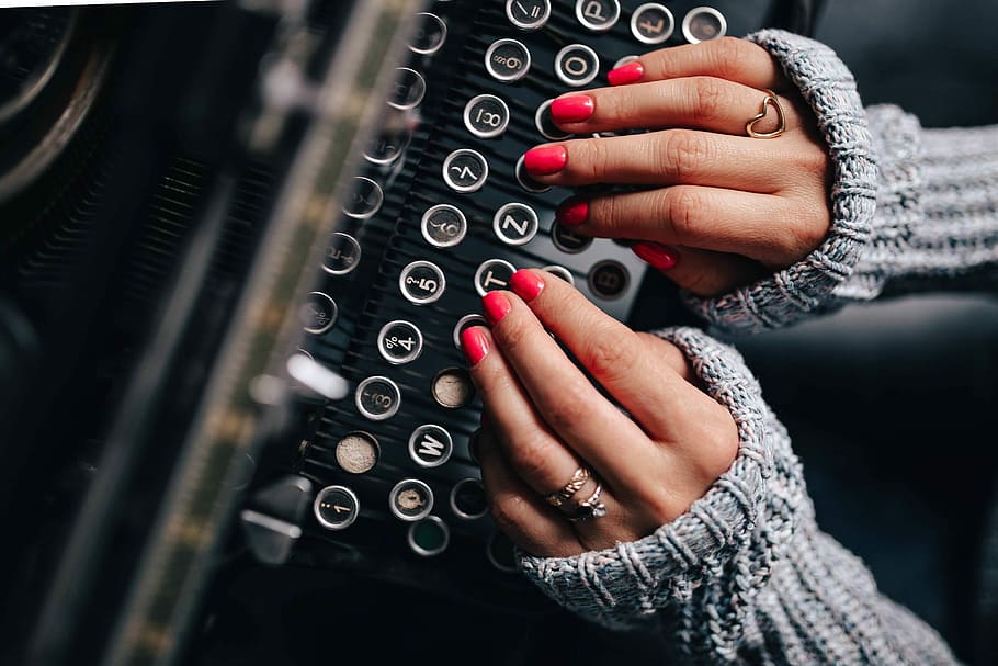 Woman typing on an old typewriter, female, vintage, office, desk, HD wallpaper