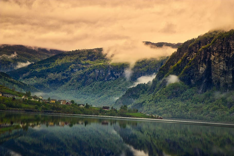 body of water under mountain photography, norway, mountains HD wallpaper