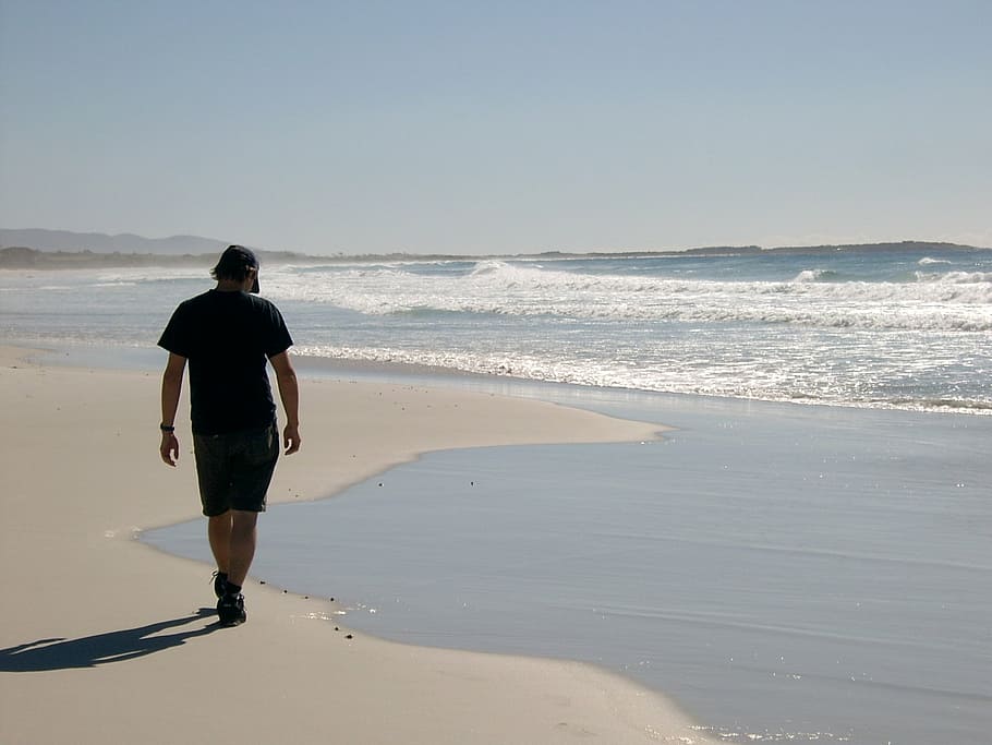 beach, relax, summer, walking, happy, outdoor, lifestyle, rear view HD wallpaper