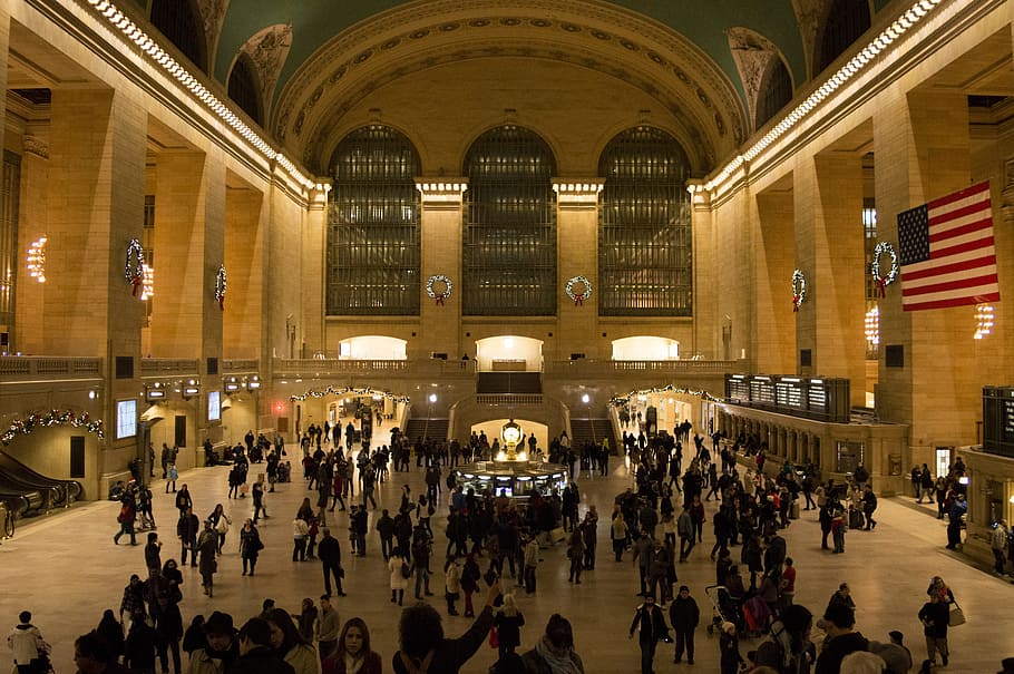 people inside the train station, grand central station, new york