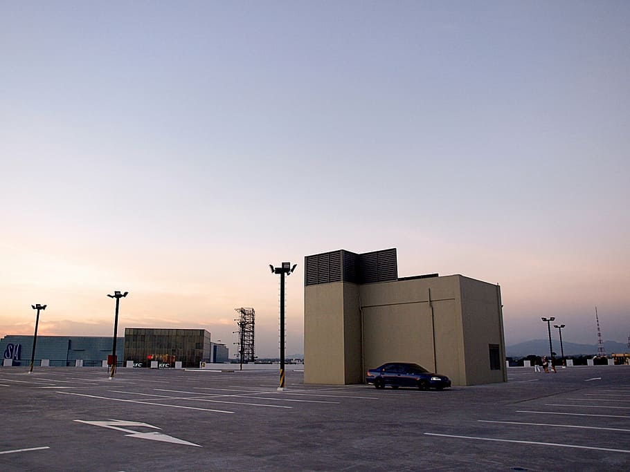 deserted, alone, parking, empty, sky, lot, transportation, mode of transportation HD wallpaper