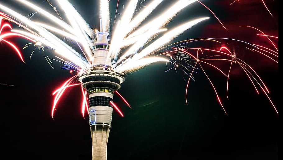 timelapse photo of fireworks on white high rise building, city HD wallpaper