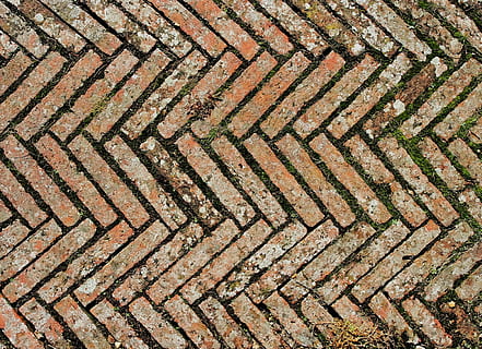 brown bricks forming chevron pattern close-up photography, Diagonal HD wallpaper
