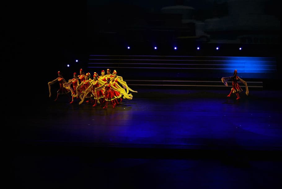 women dancing on stage, Dance, Dancers, Performance, performer HD wallpaper