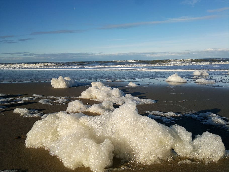 sea, foam, wave, beach, walk, sky, blue, spray, sand, water HD wallpaper