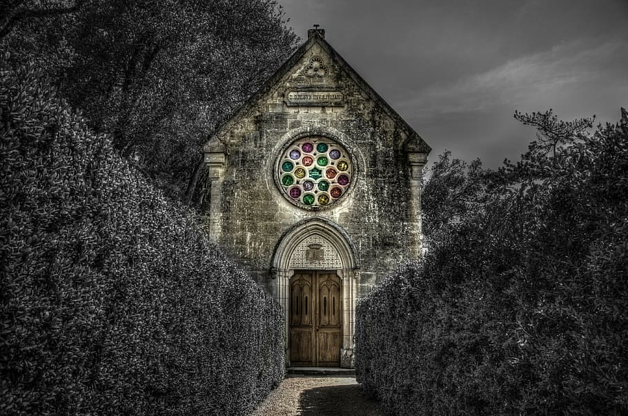 grayscale photo of a building, spooky, church, france, dordogne, HD wallpaper