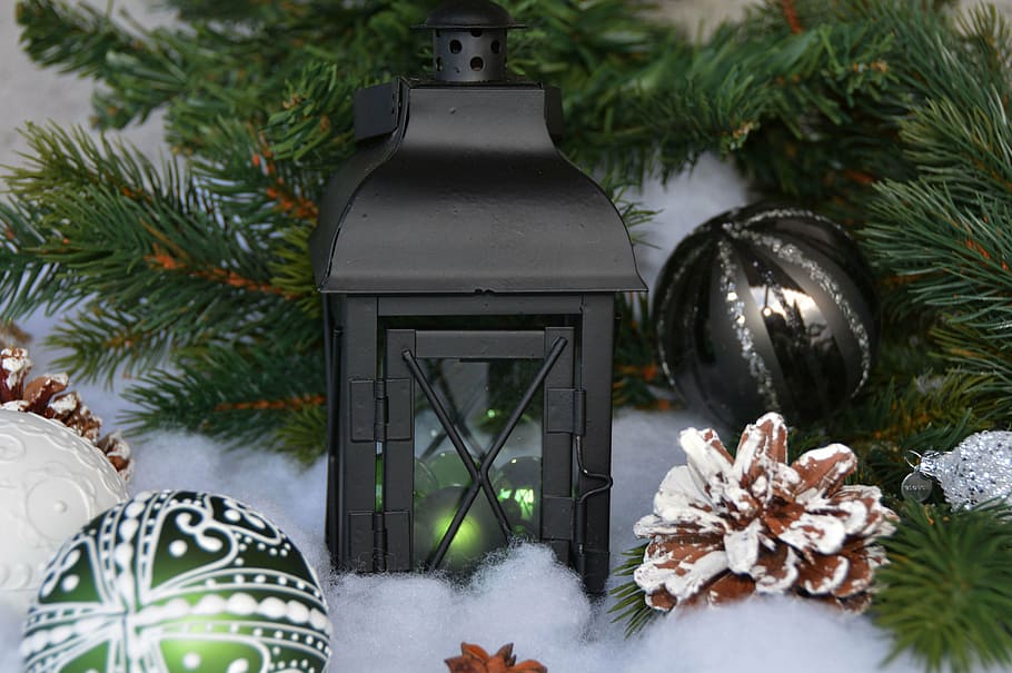 black candle lantern and Christmas baubles, christmas balls, advent, HD wallpaper