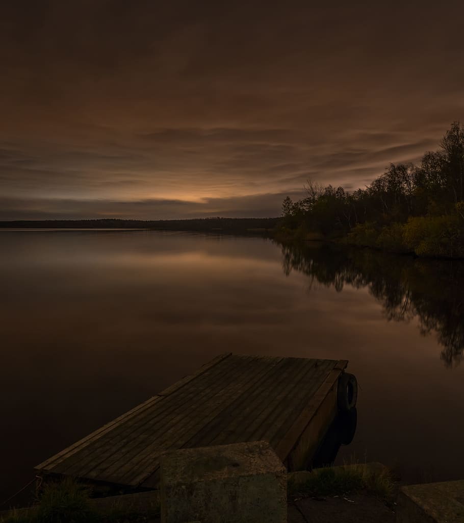 Sepia Photography of Lake, calm waters, clouds, dock, dusk, evening HD wallpaper