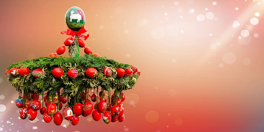 round green and red Christmas decor, easter, easter decorations HD wallpaper