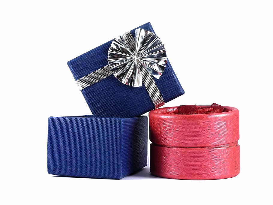 two blue gift box beside red box against white background, present HD wallpaper