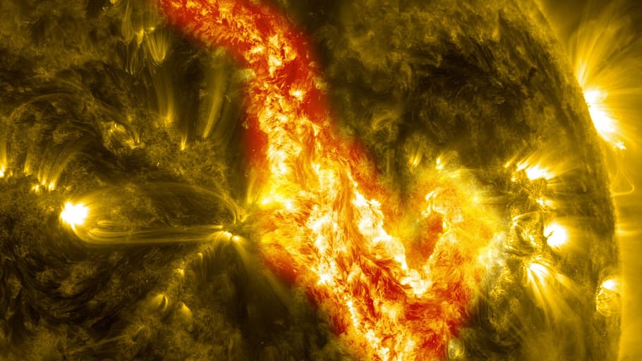 planet about to reborn digital wallpaper, solar, eruption, fire, HD wallpaper