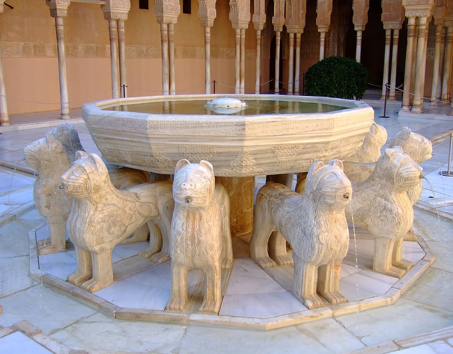white dog themed fountain at daytime, Alhambra, Granada, Andalusia