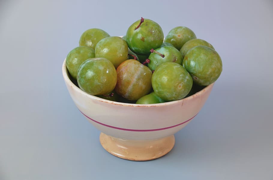 Plums, Queen Claude, Fruit, Dessert, green, power, food, healthy food HD wallpaper