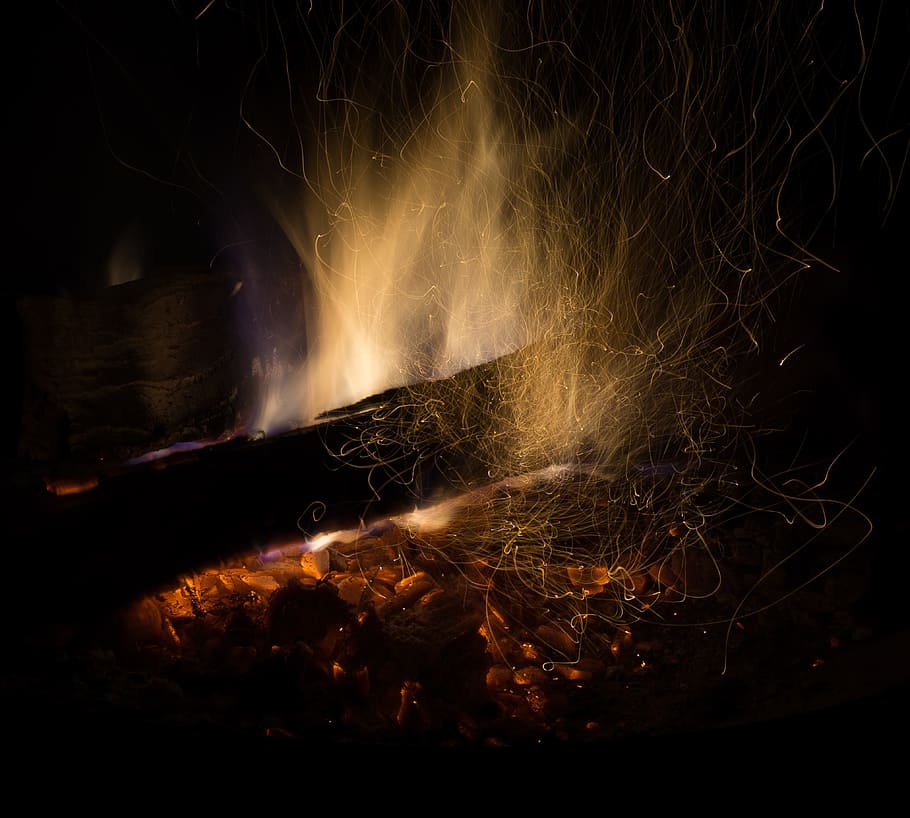 fire, campfire, flame, hot, heat, burn, light, warm, flammable HD wallpaper