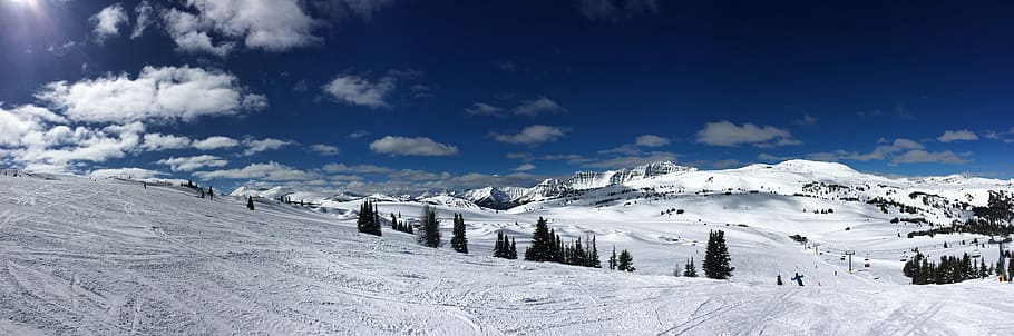 ski, skiing, mountains, snow, winter, sport, skier, fun, vacation HD wallpaper