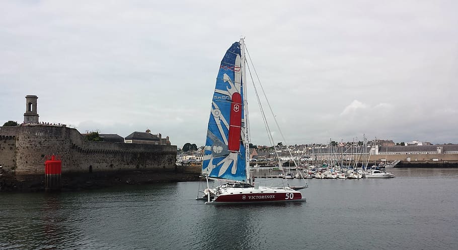 Brittany, Finistère, Concarneau, Channel, sailboat, catamaran, HD wallpaper