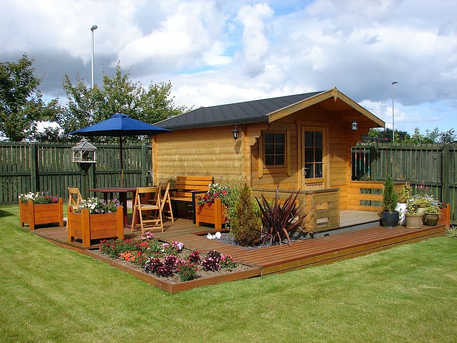 brown wooden house under blue and white sky, wendy house, decking HD wallpaper