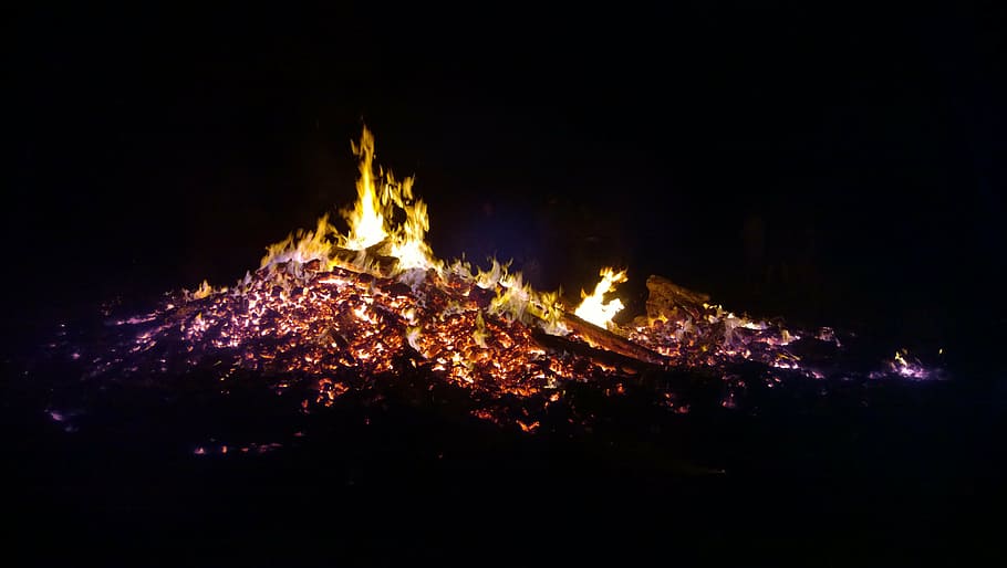 fire, embers, ash, burn, hot, wood, heat, campfire, blaze, flame HD wallpaper
