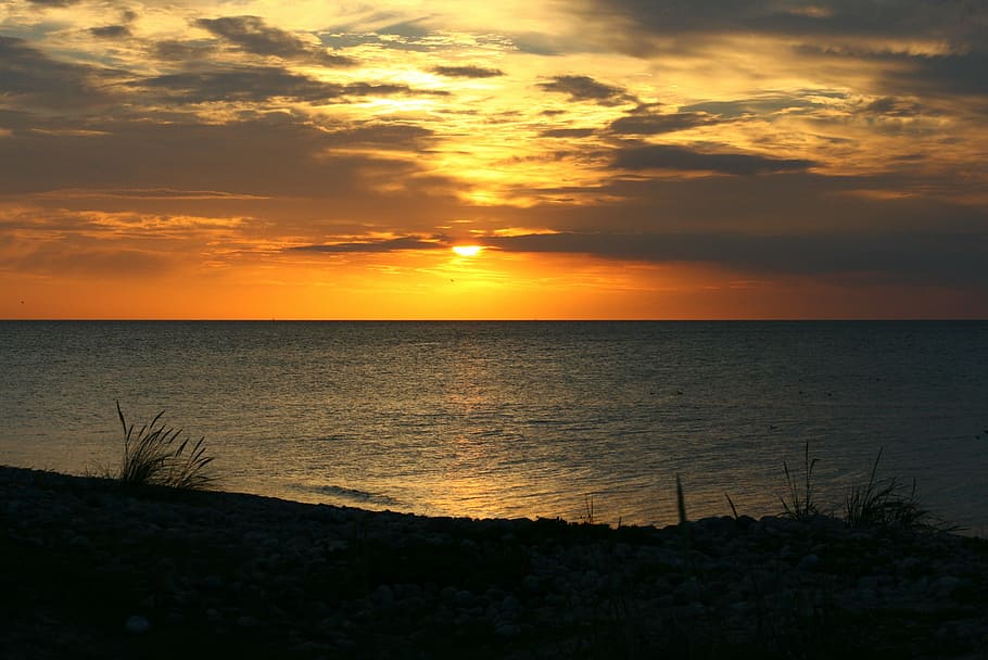 sunset, beach, sea, beach sunset, summer, horizon, evening HD wallpaper