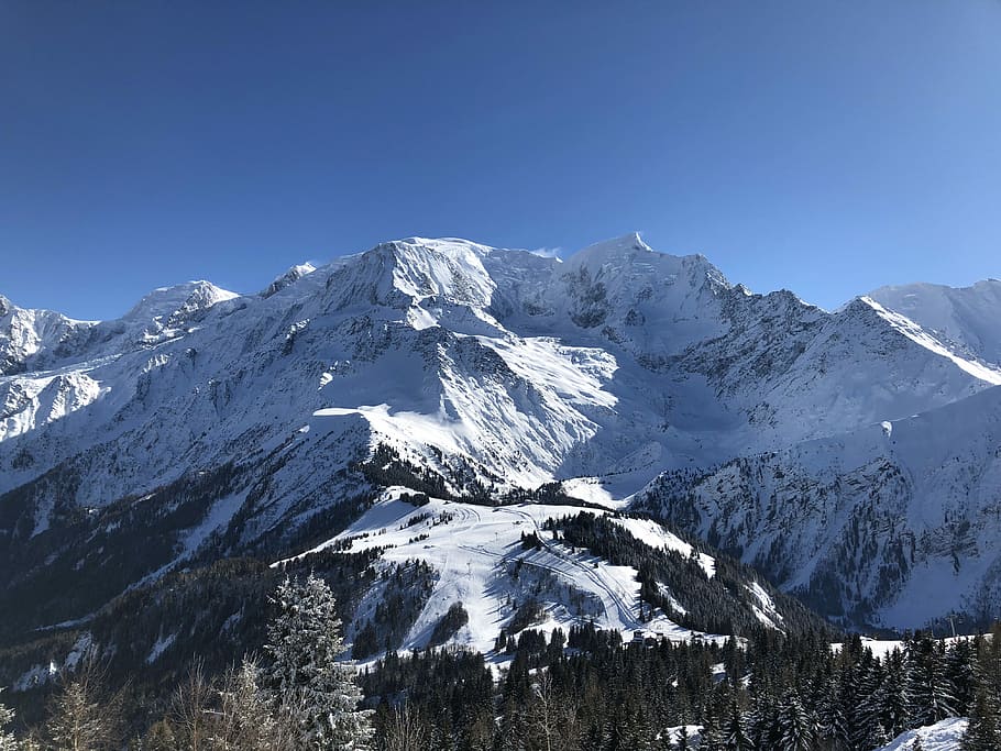 Mont Blanc Mountain, Chamonix, France, snow covered mountain with trees during daytime HD wallpaper