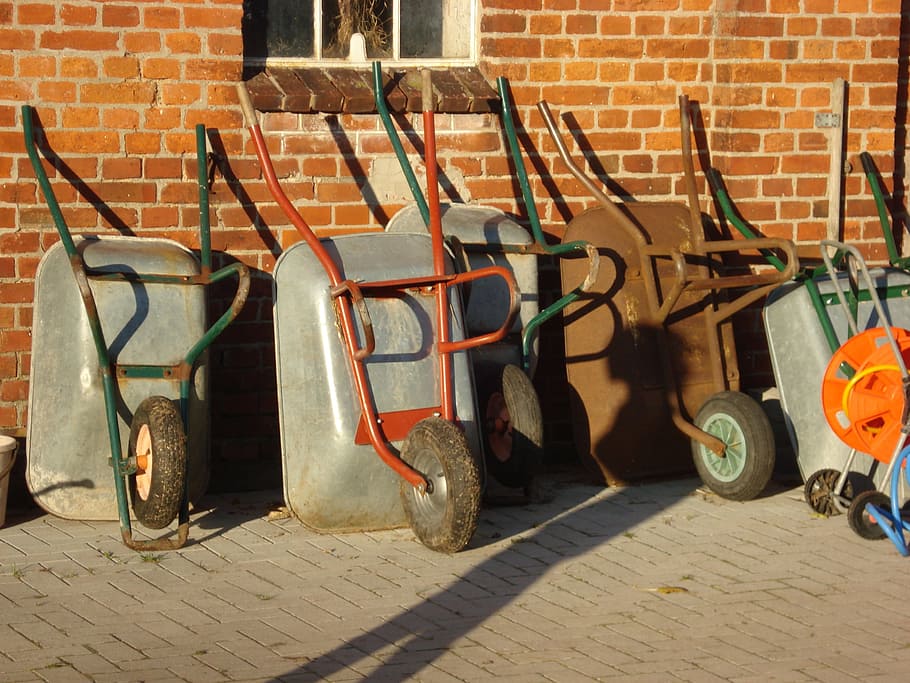 Wheelbarrow, Drop Shadow, wheelbarrows, old, barn, home, building HD wallpaper