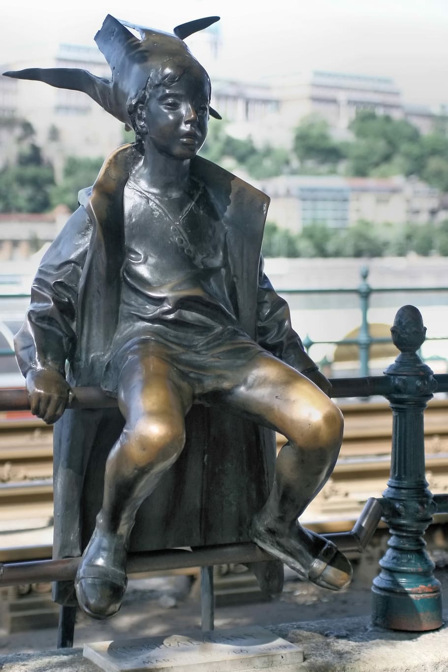 Hungary, Budapest, Danube, princess, statue, sculpture, front view HD wallpaper