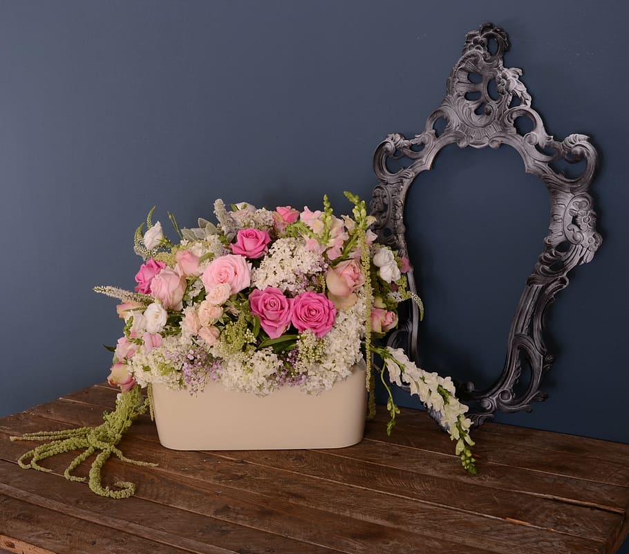 flowers, flowerpots, weeding, bouquet, decoration, wood - Material HD wallpaper
