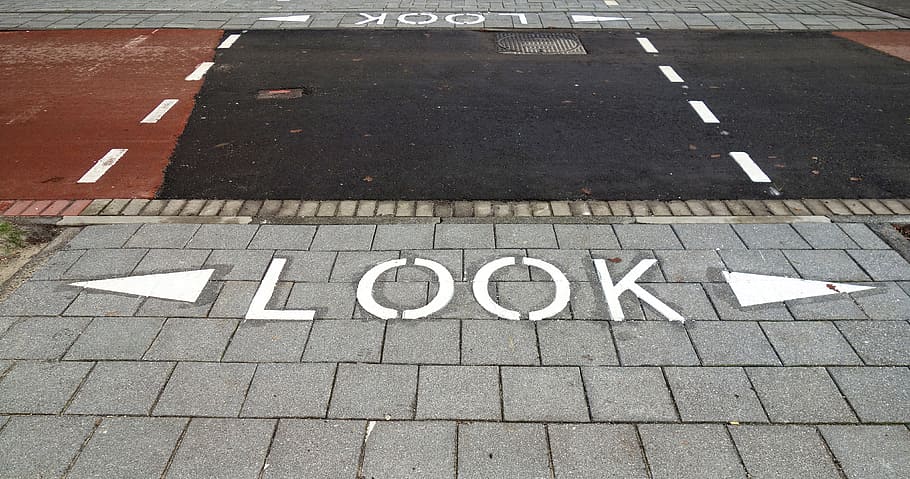 text, sidewalk, crossing, alert, warning, traffic, pedestrian alert HD wallpaper