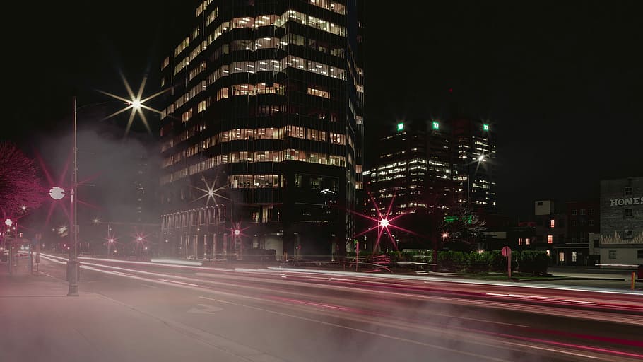 timelapse photography of road near building, time lapse photography of road and building during nigttime HD wallpaper