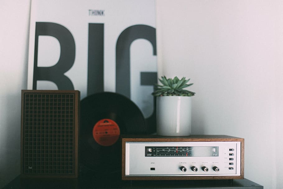 blur, classic, contemporary, disc, electronics, empty, equipment HD wallpaper