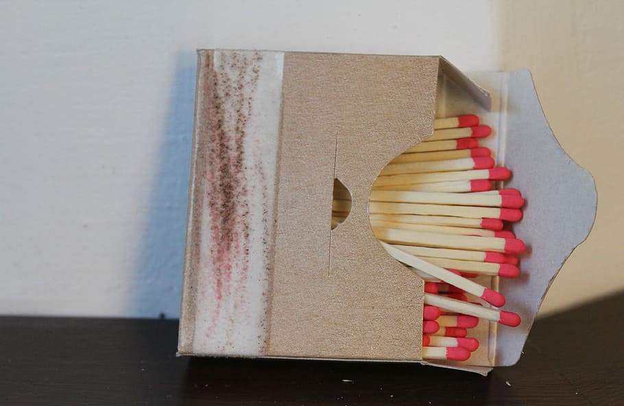 Matchbox, Matches, Fire, matches from the kitchen, sulfur, indoors