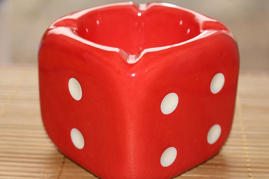 ashtray, red, form, cube, wood - Material, close-up, piggy bank HD wallpaper