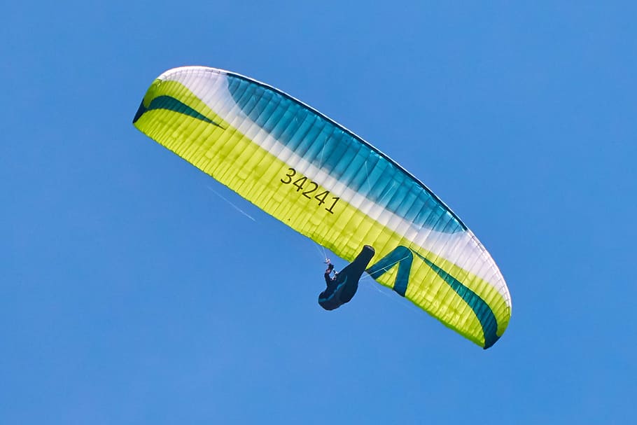 paragliding, fly, sky, dom, paraglider, blue, sport, summer HD wallpaper