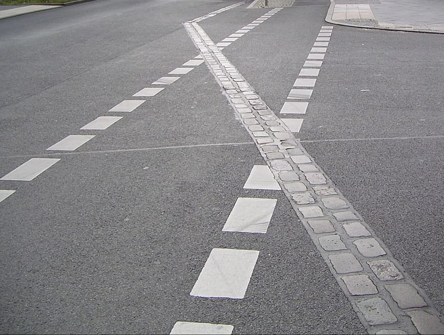 Road Marking, paving stones show wall history, berlin, monument