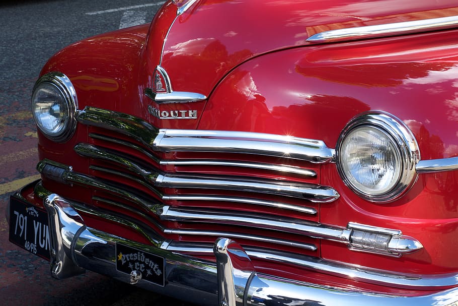 classic red vehicle, fender, custom, grill, wings, bumper, shine HD wallpaper