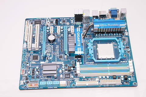 blue Gigabyte motherboard, Am3, Amd, Mainboard, phenom, socket HD wallpaper