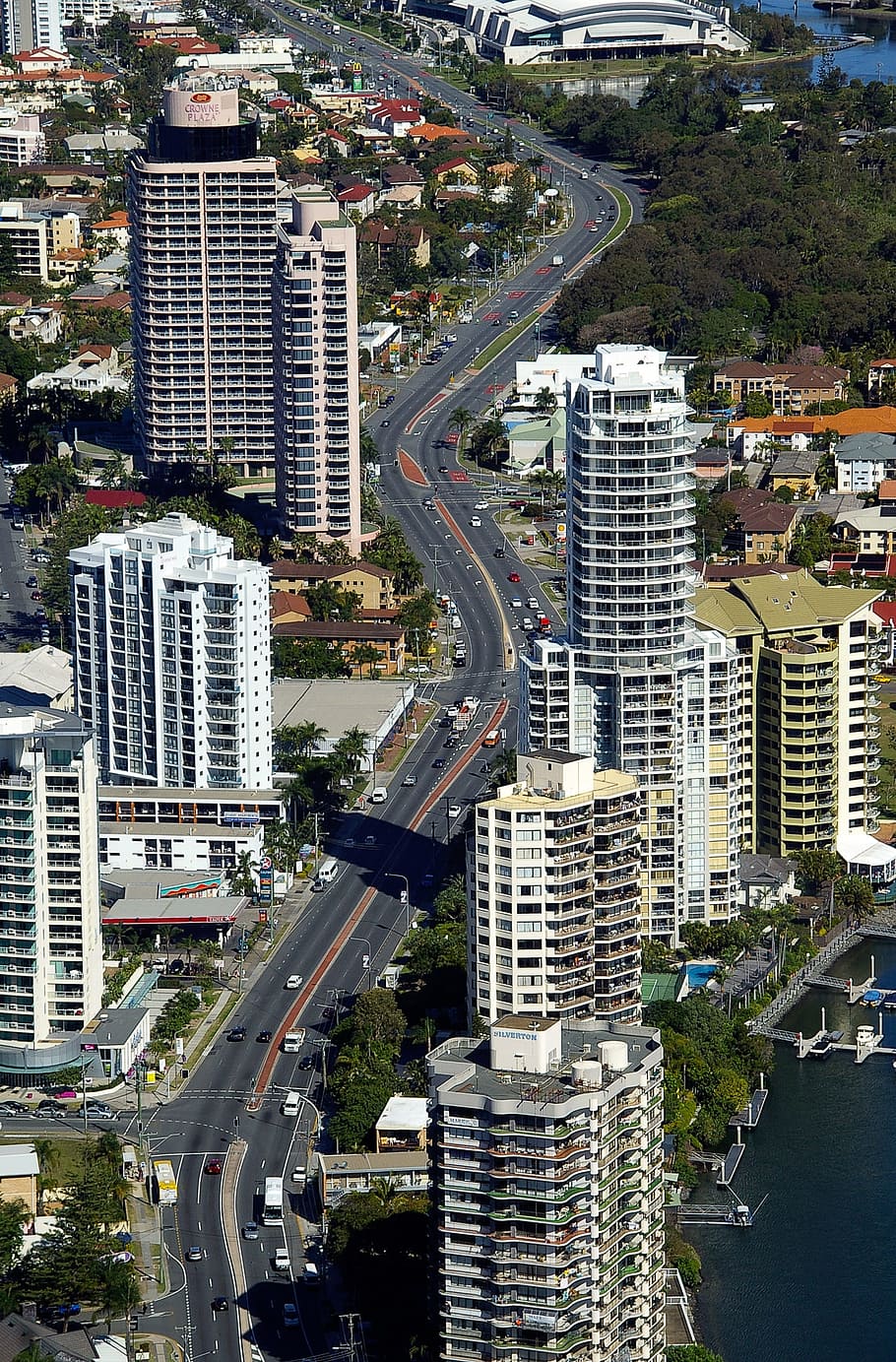 gold coast city, surfer's paradise, skyscrapers, towers, road
