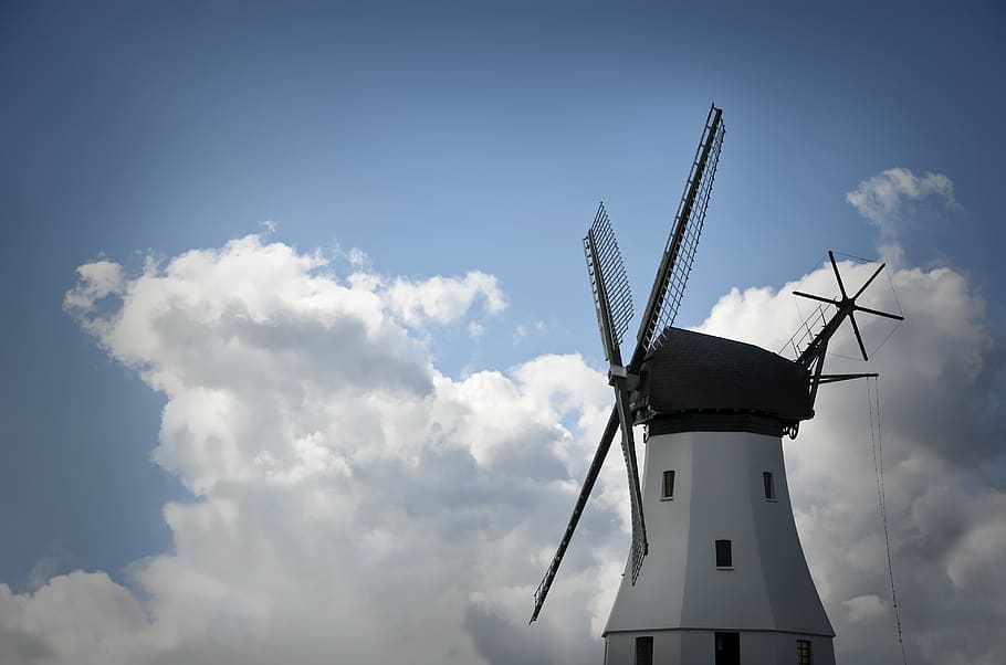 windmill, clouds, sky, flour mill, historically, building, mood HD wallpaper