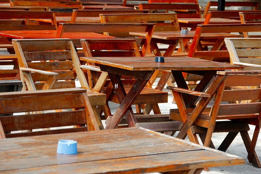 brown wooden table and benches, patio, beer garden, chairs, dining tables, HD wallpaper